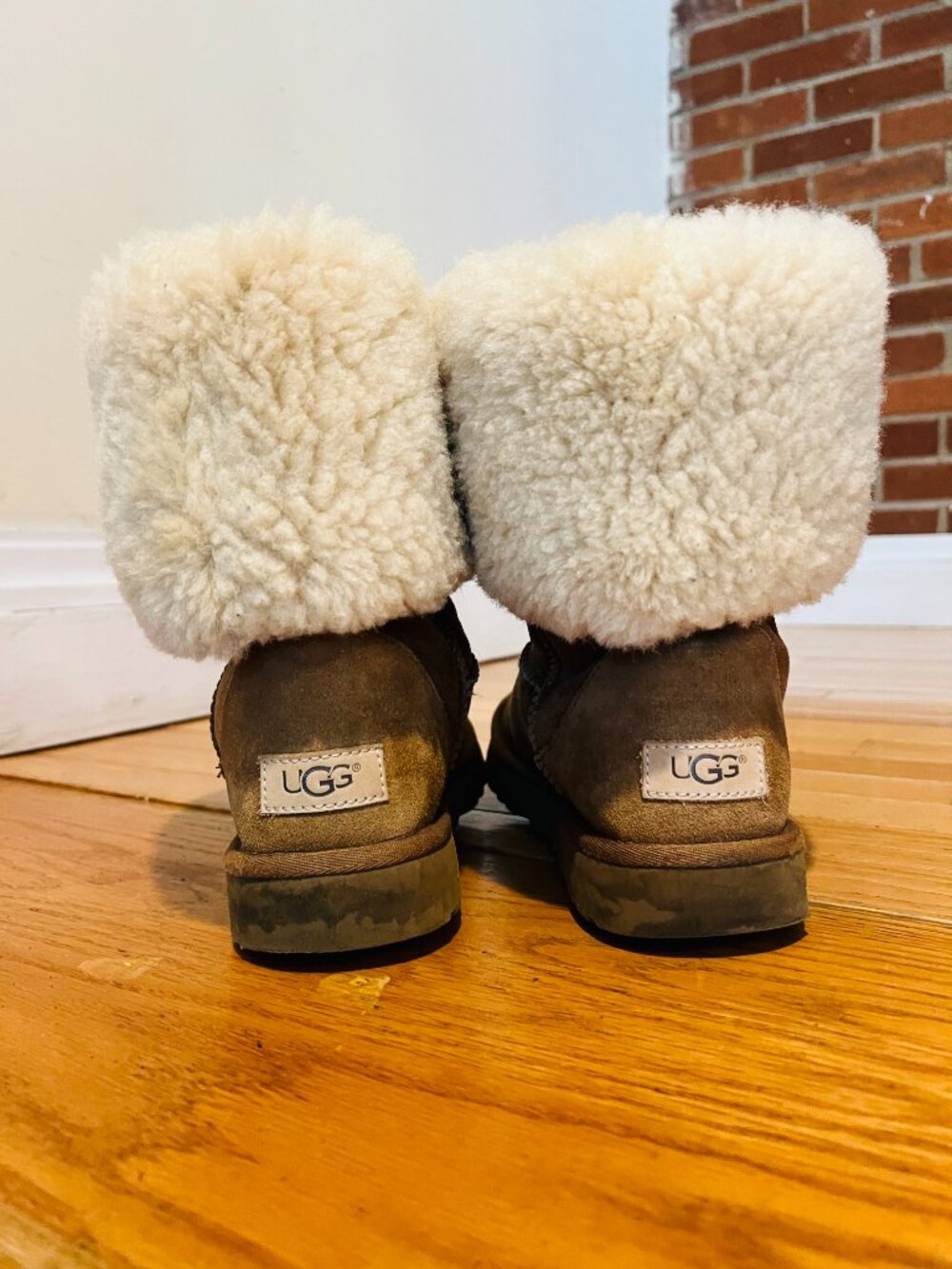 Women’s Ugg Classic Tall II Sheepskin Pull-On Boots SIze 9 - Picture 5 of 16